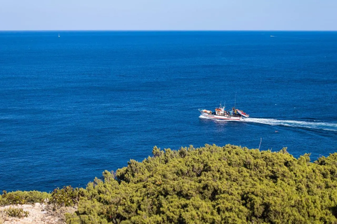 Sagres Sun Stay - Surf Camp & Hostel 0*,  Portugalia