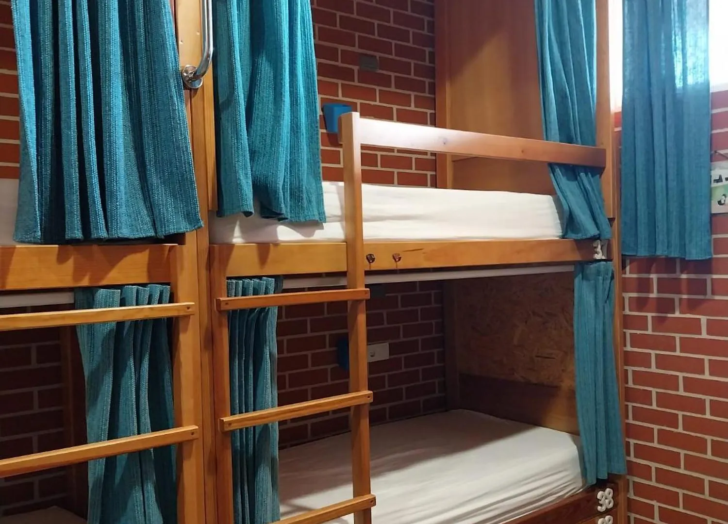Sagres Sun Stay - Surf Camp & Hostel 0*,  Portugalia